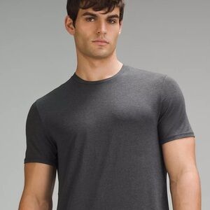 Lululemon In Mind SS. Size L new men’s